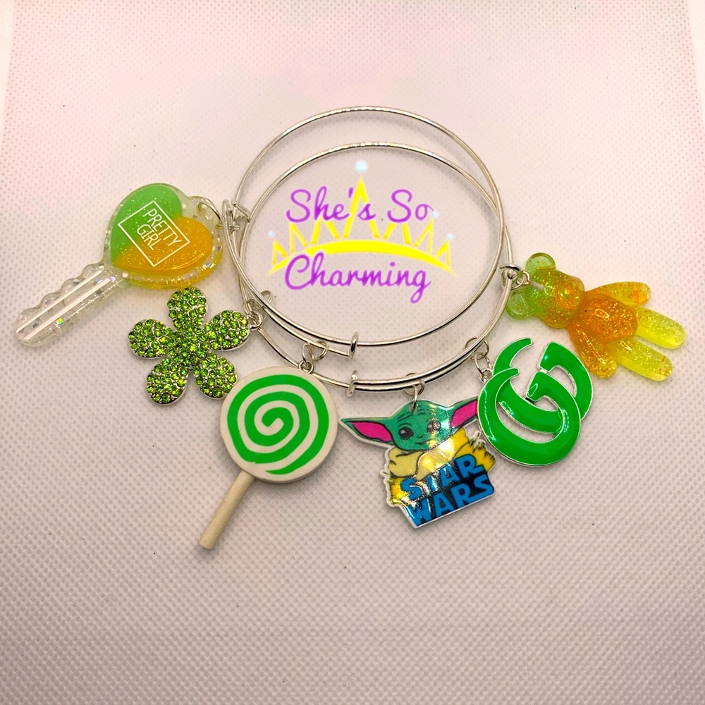 Charm bracelet